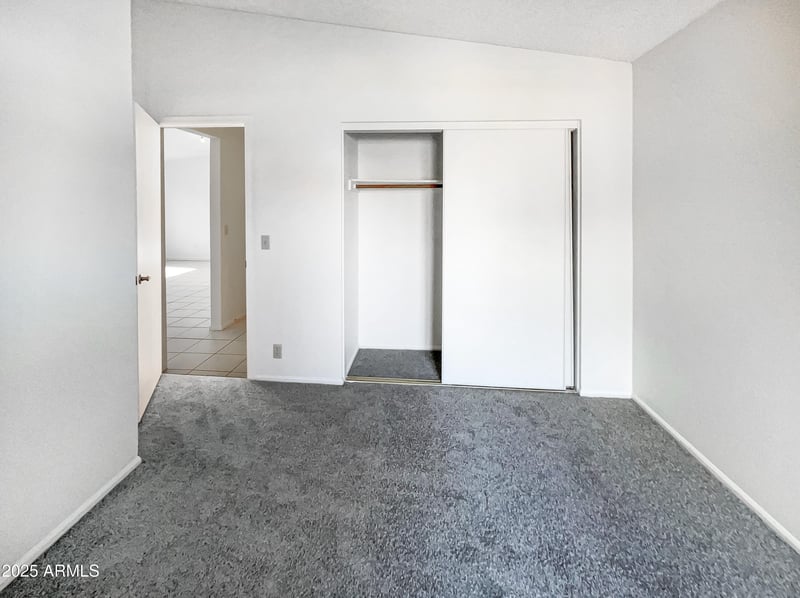 4901 Gelding Dr, Glendale, AZ 85306