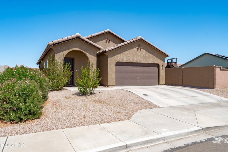 4901 192nd Ln, Litchfield Park, AZ 85340