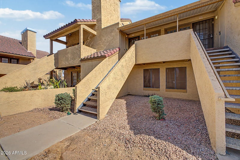 4901 S Calle Los Cerros Dr #225, Tempe, AZ 85282