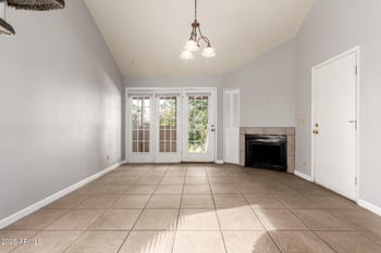 4901 S Calle Los Cerros Dr #233, Tempe, AZ 85282