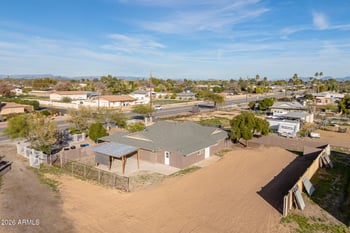 4901 Greenway Rd, Glendale, AZ 85306