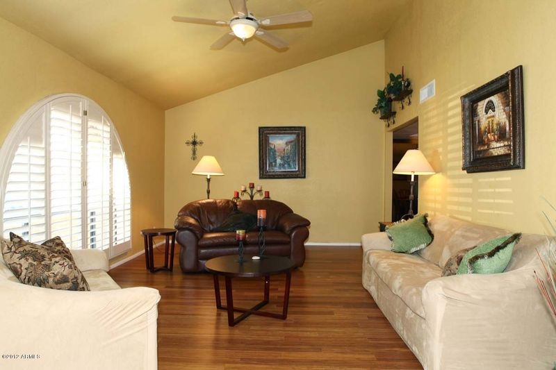 4902 E Cholla St, Scottsdale, AZ 85254