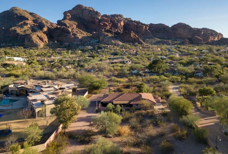 4902 E Valley Vista Ln, Paradise Valley, AZ 85253