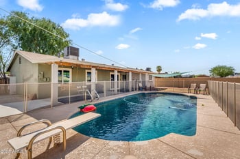 4902 Sheridan St, Phoenix, AZ 85035