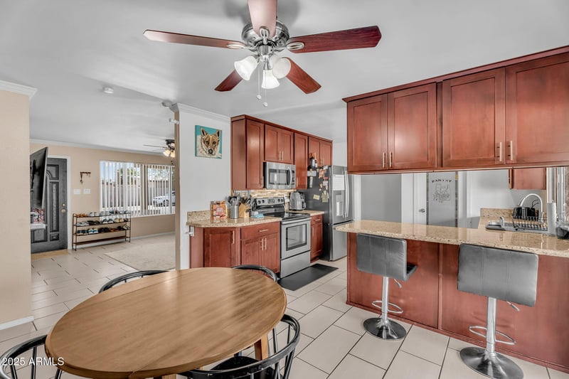 4902 Sheridan St, Phoenix, AZ 85035