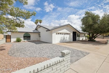 4902 W Monte Cristo Ave, Glendale, AZ 85306