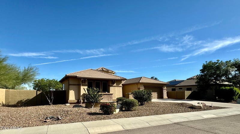 4905 Magellan Dr, New River, AZ 85087