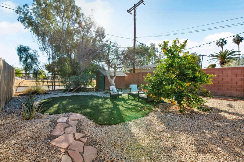 4907 E Sheridan St, Phoenix, AZ 85008
