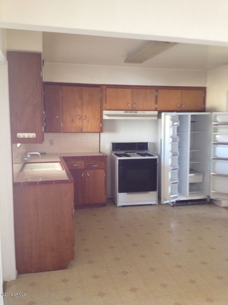 4908 E Brill St, Phoenix, AZ 85008