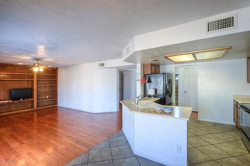 4908 E Dallas St, Mesa, AZ 85205