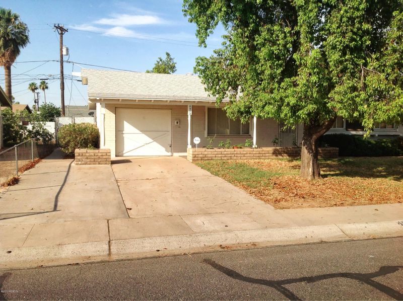 4909 W Cheery Lynn Rd, Phoenix, AZ 85031