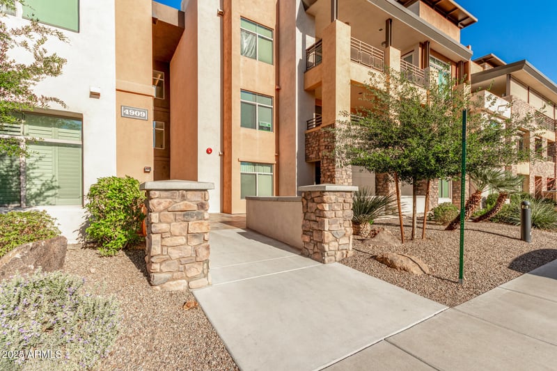 4909 Woodmere Fairway -- #1004, Scottsdale, AZ 85251