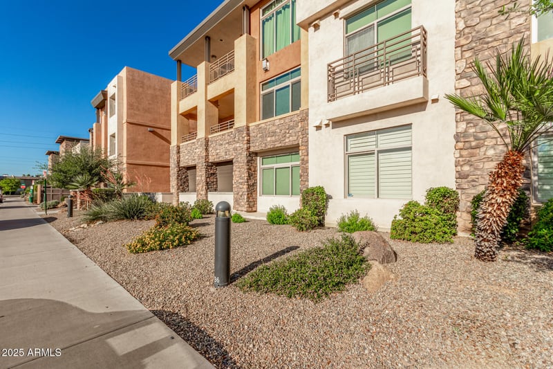 4909 Woodmere Fairway -- #1004, Scottsdale, AZ 85251
