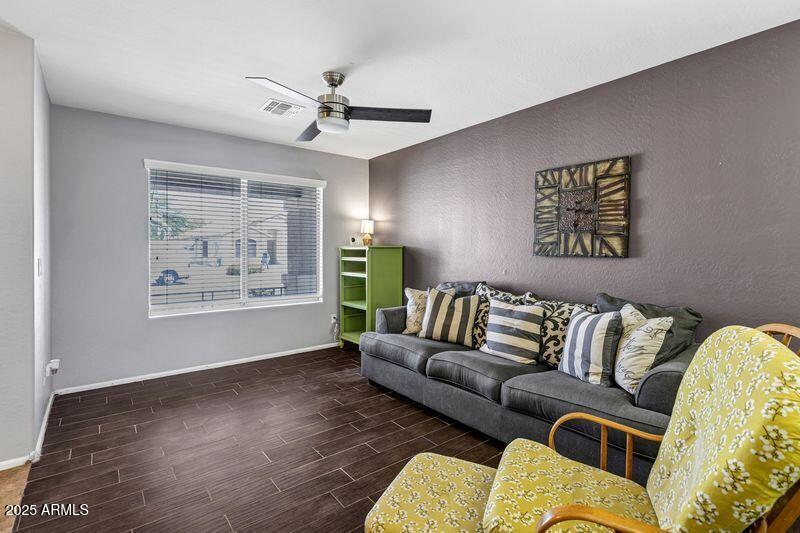 491 Jeanne Ln, San Tan Valley, AZ 85140