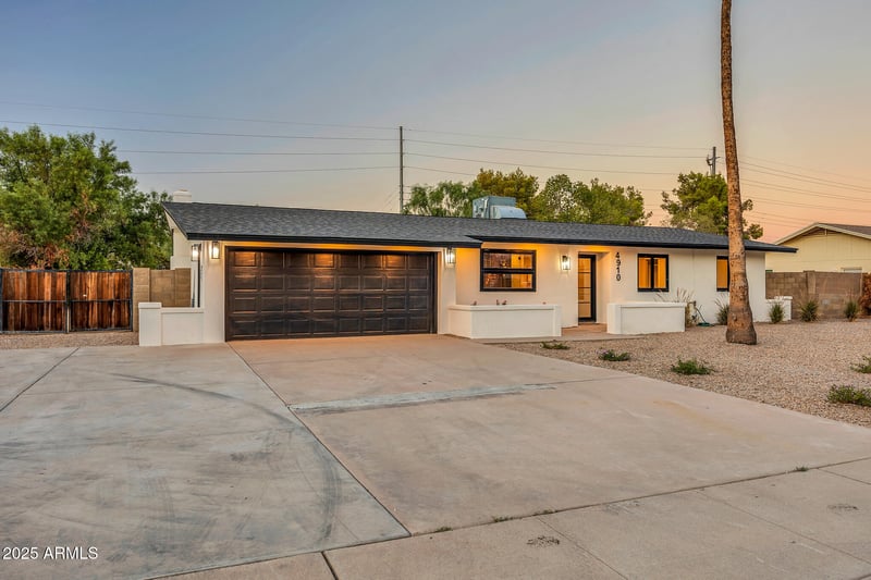 4910 Shaw Butte Dr, Scottsdale, AZ 85254