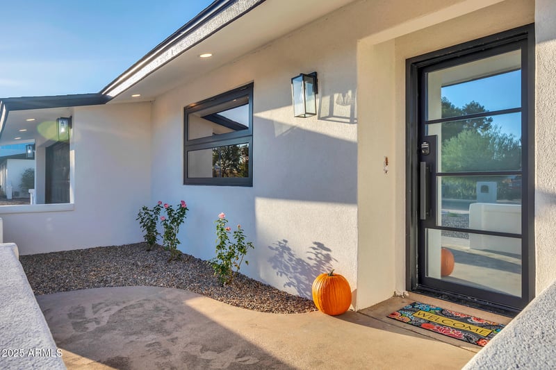 4910 Shaw Butte Dr, Scottsdale, AZ 85254