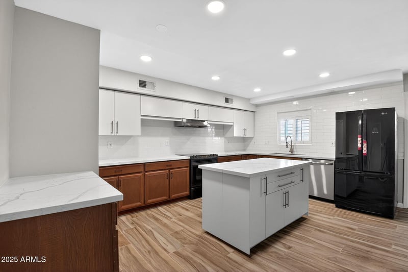 4911 Beverly Ln, Glendale, AZ 85306