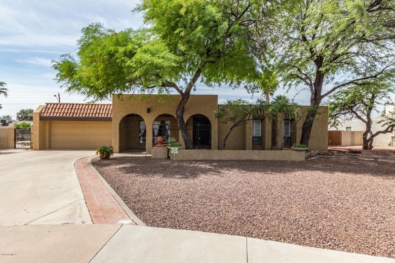 4911 E Ludlow Dr, Scottsdale, AZ 85254