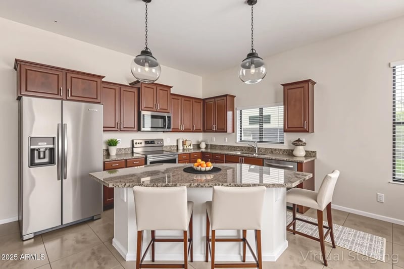 49115 1st Ln, New River, AZ 85087