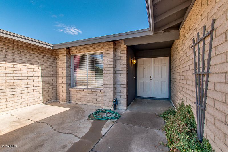 4914 W Eva St, Glendale, AZ 85302