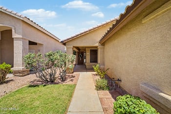 4914 Oraibi Dr, Glendale, AZ 85308