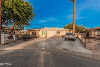 4915 Montecito Ave, Phoenix, AZ 85031