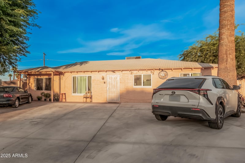 4915 Montecito Ave, Phoenix, AZ 85031