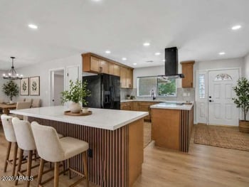 4915 Shangri La Rd, Glendale, AZ 85304