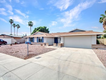 4915 Shangri La Rd, Glendale, AZ 85304