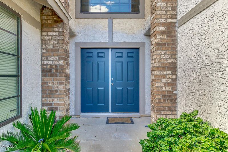 4916 E Dallas St, Mesa, AZ 85205