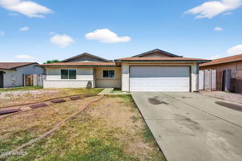 4916 Grovers Ave, Glendale, AZ 85308