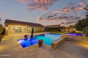 4916 W Old West Trl, New River, AZ 85087