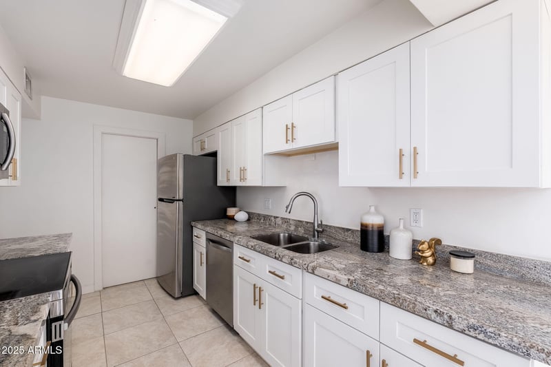 4917 73rd St #9, Scottsdale, AZ 85251