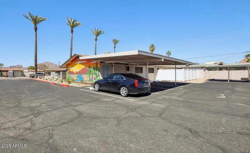 4917 E Holly St, Phoenix, AZ 85008