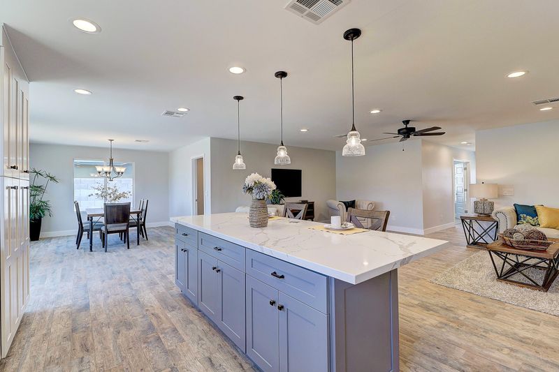 4917 E Palm Ln, Phoenix, AZ 85008