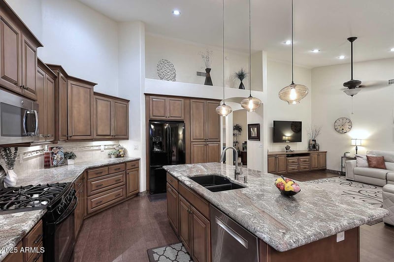 4918 Michelle Dr, Scottsdale, AZ 85254