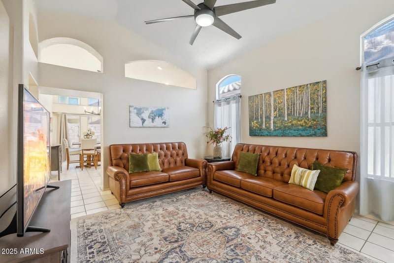 4918 Wahalla Ln, Glendale, AZ 85308