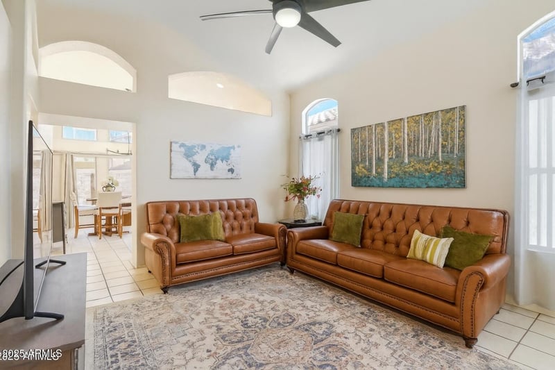 4918 Wahalla Ln, Glendale, AZ 85308