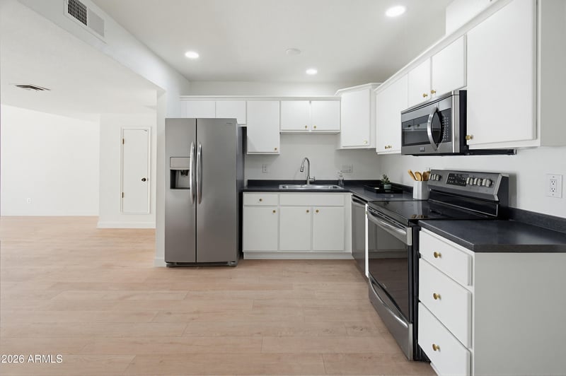 4919 E Edgemont Ave, Phoenix, AZ 85008