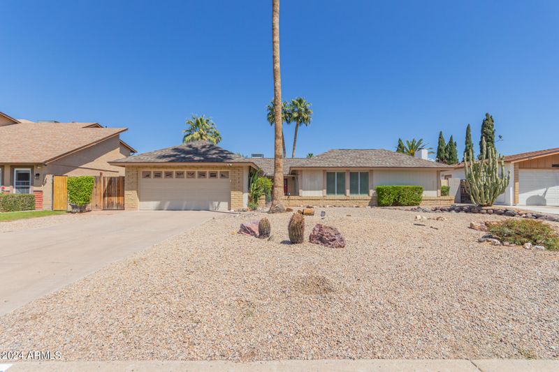 4919 W Joyce Cir, Glendale, AZ 85308
