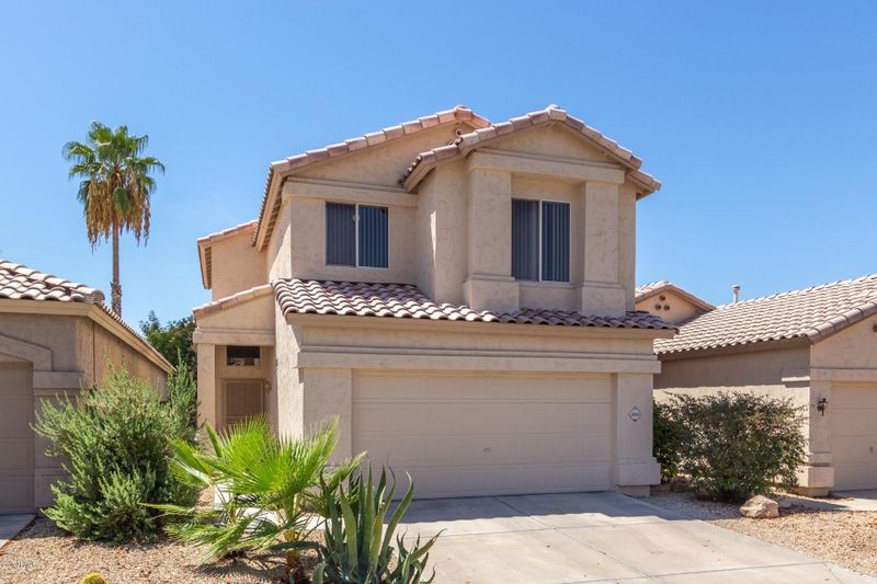 4919 W Wahalla Ln, Glendale, AZ 85308
