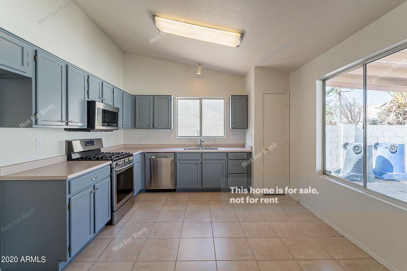 492 E Monterey St, Chandler, AZ 85225