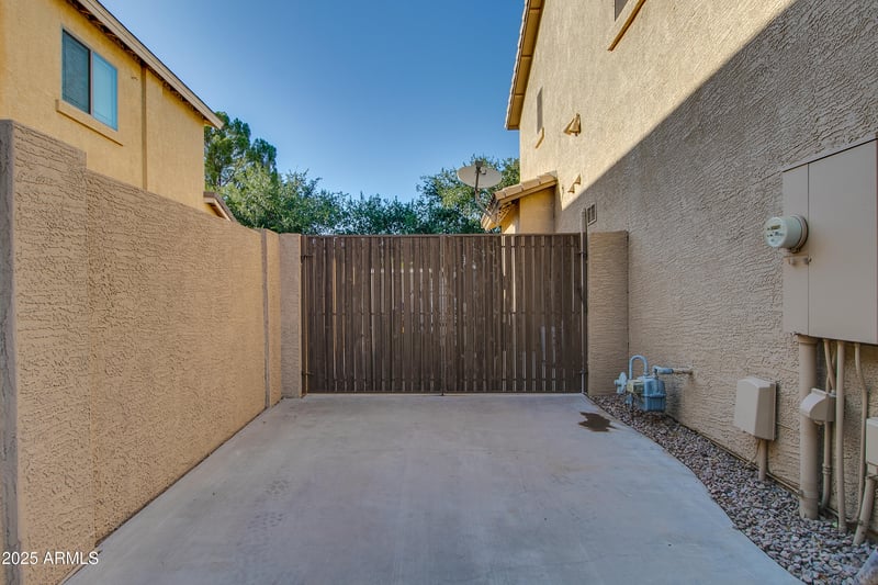4920 Colonial Dr, Chandler, AZ 85249