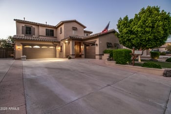 4920 Colonial Dr, Chandler, AZ 85249
