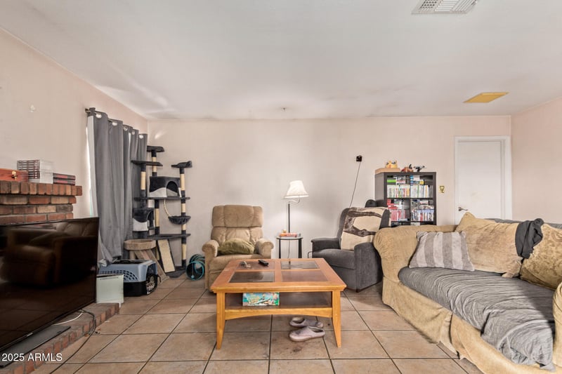 4920 Michigan Ave, Glendale, AZ 85308