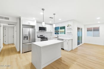 4920 Michigan Ave, Glendale, AZ 85308