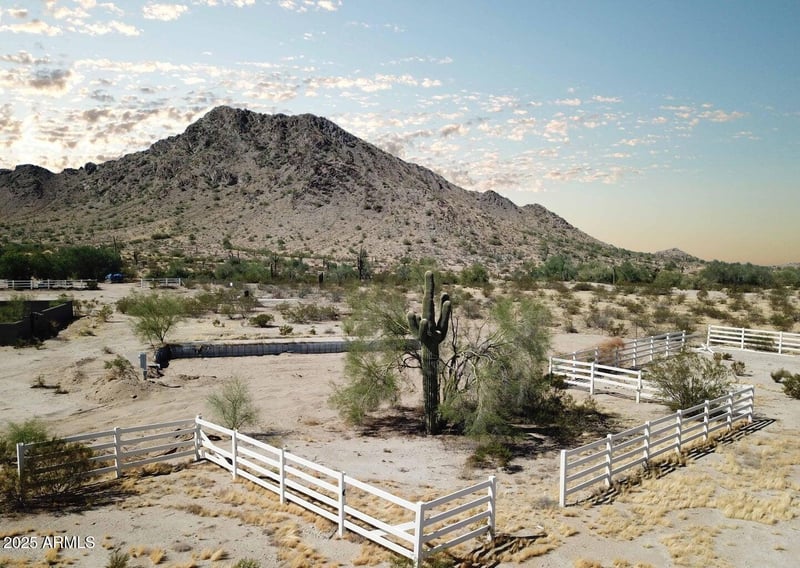 4920 Saddle Mountain Trl #-, Queen Creek, AZ 85144