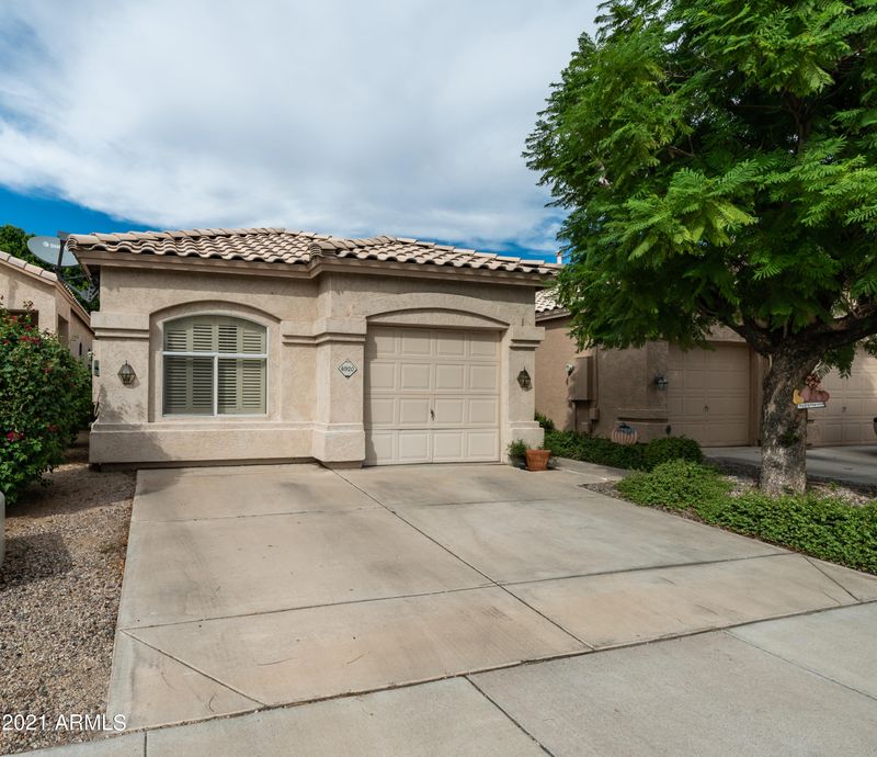 4920 W Behrend Dr, Glendale, AZ 85308
