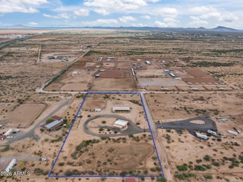 49204 529th Ave, Aguila, AZ 85320