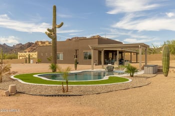 4921 N Wolverine Pass Rd, Apache Junction, AZ 85119